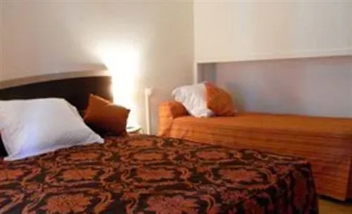 Logis Hotel La Caravelle Toulouse