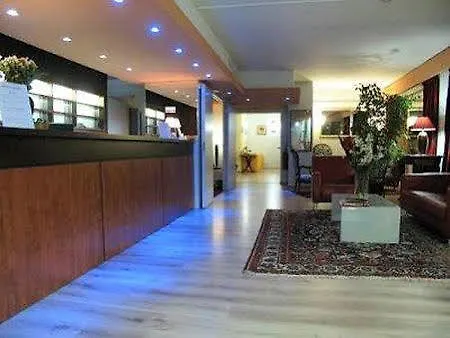 Logis Hotel La Caravelle Toulouse 3*,