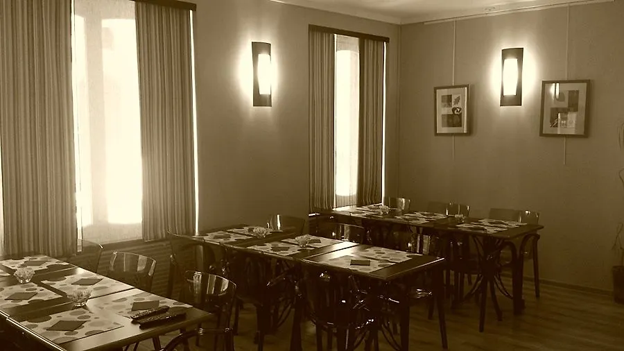 Logis Hotel La Caravelle Toulouse 3*,  France