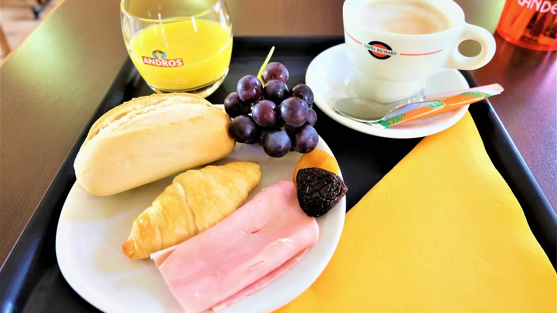 Logis Hotel La Caravelle Toulouse 3*,  France
